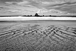 Load image into Gallery viewer, Quality fine art print of Kauri Mountain Beach

